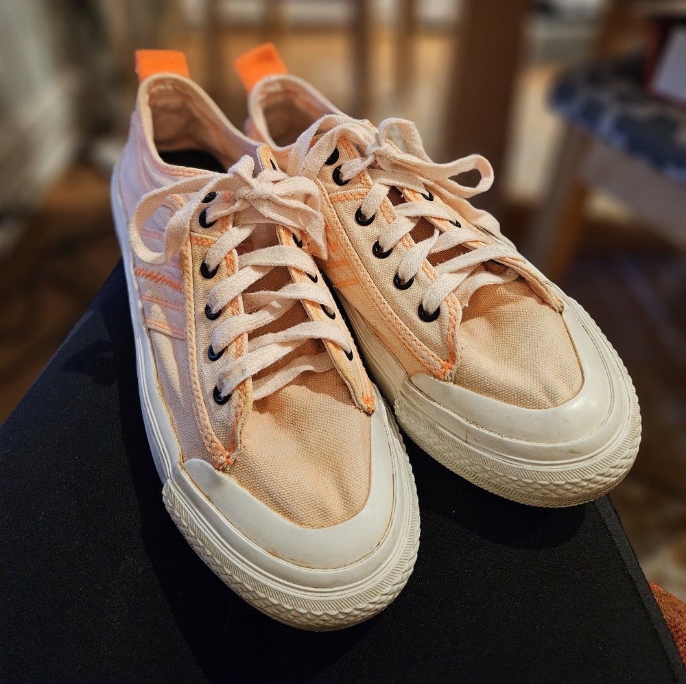 DIESEL Canvas S-ASTICO Low Lace Sneakers 7.5